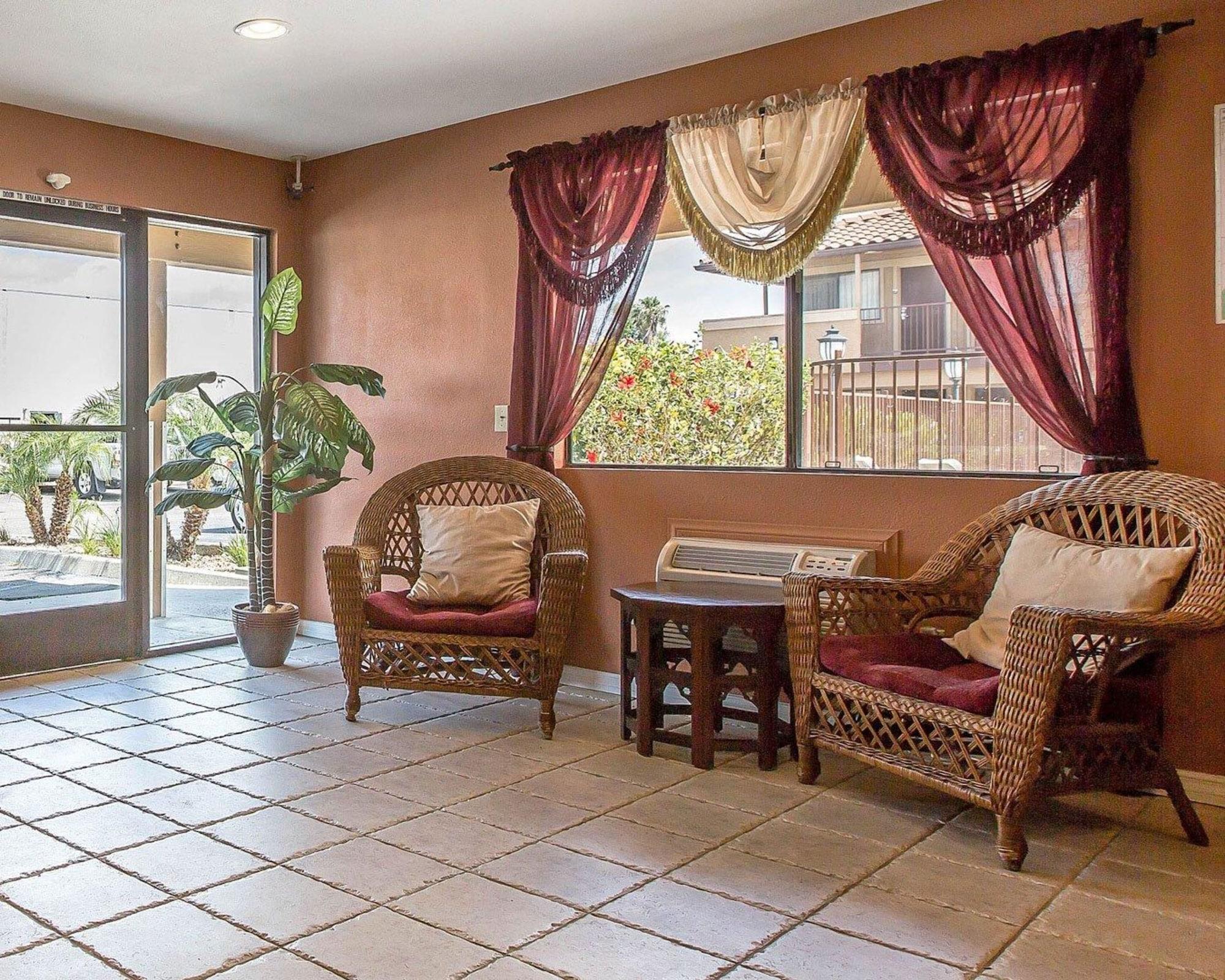 Rodeway Inn Santee San Diego East Екстериор снимка