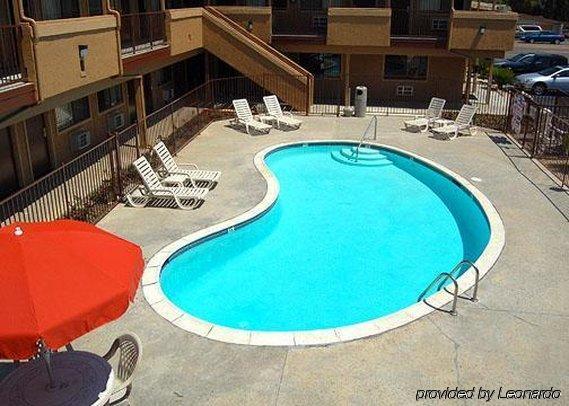 Rodeway Inn Santee San Diego East Съоръжения снимка