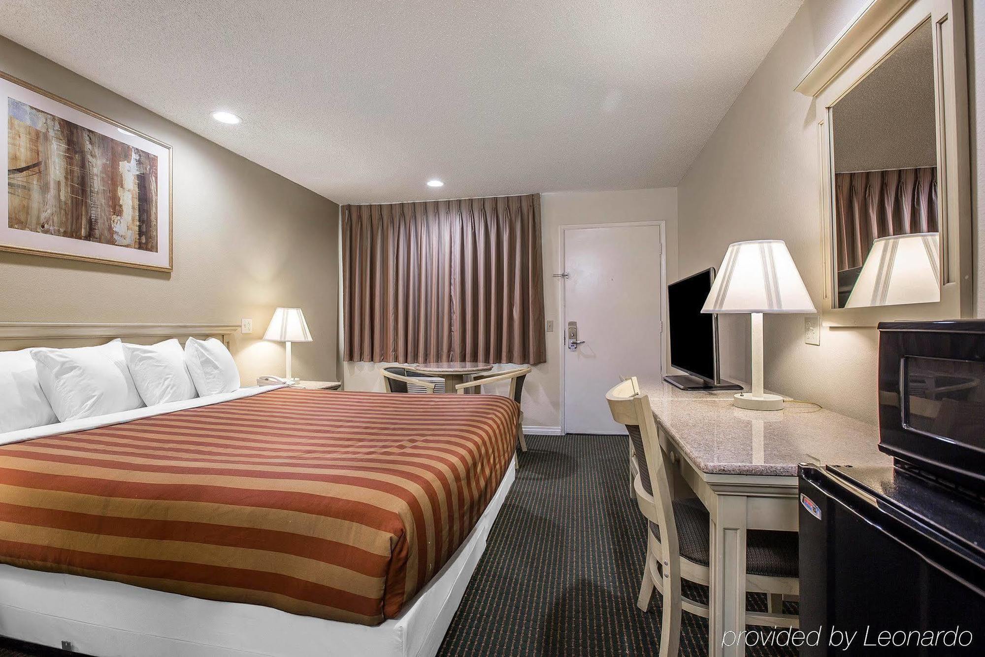 Rodeway Inn Santee San Diego East Екстериор снимка